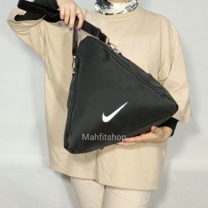 کیف اسپرت مثلثی کوله شو 7018