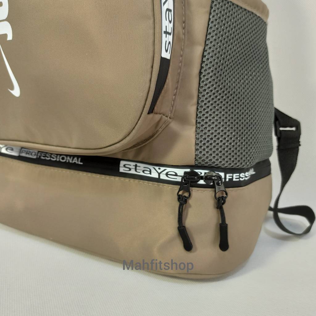 کوله بدمینتون جاکفشی دار نایک و Just Do It | کوله ورزشی ضد آب با زیپ مخصوص بدمینتون 1420 تصویر شماره 6